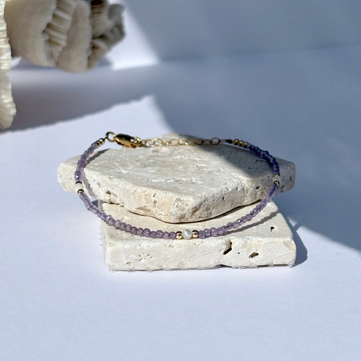 BRACELET COME - MAISON ROMEO - AMETHYSTE NACRE GOLD FILLED