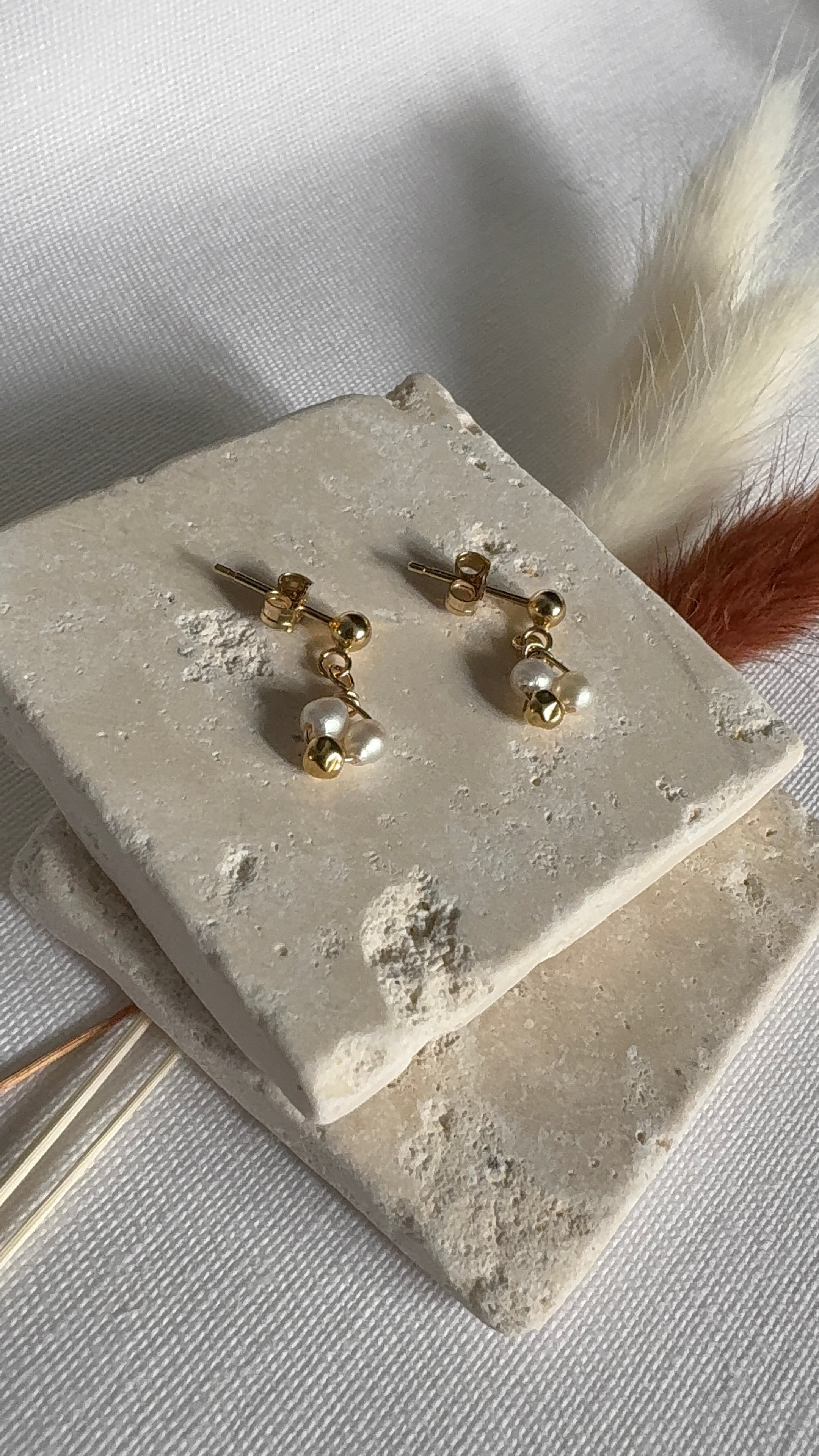 AMELIE - Puces Grelot en Perles d'eau douce