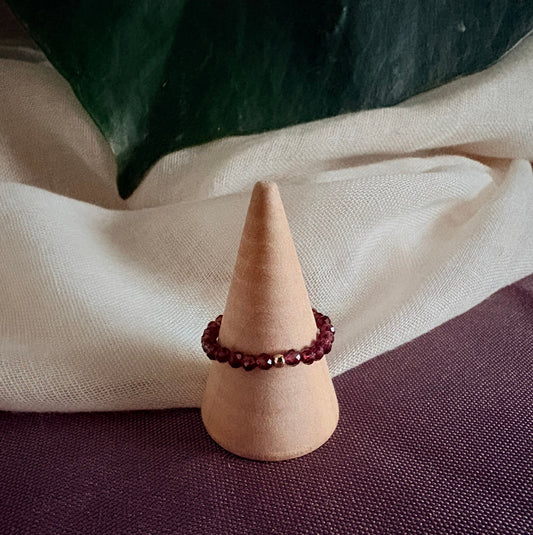 Bague élastique en grenat