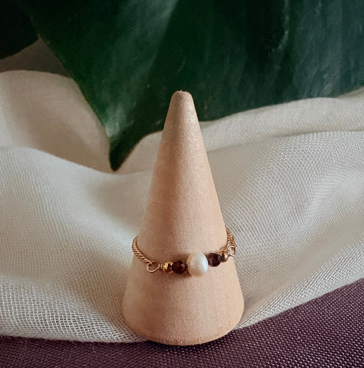 Bague chaîne en grenat