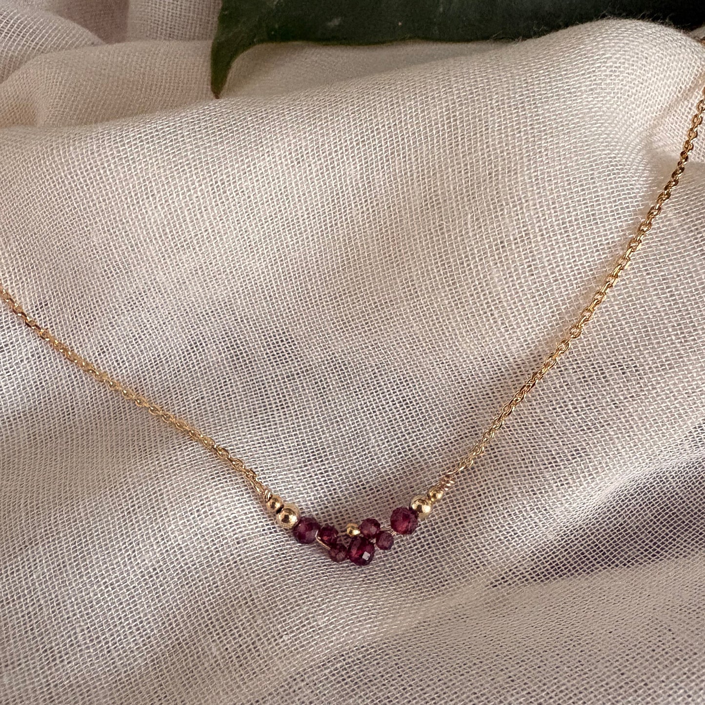 Collier en Grenat