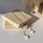 boucles d'oreille chaine alba trefle nacre - maison romeo